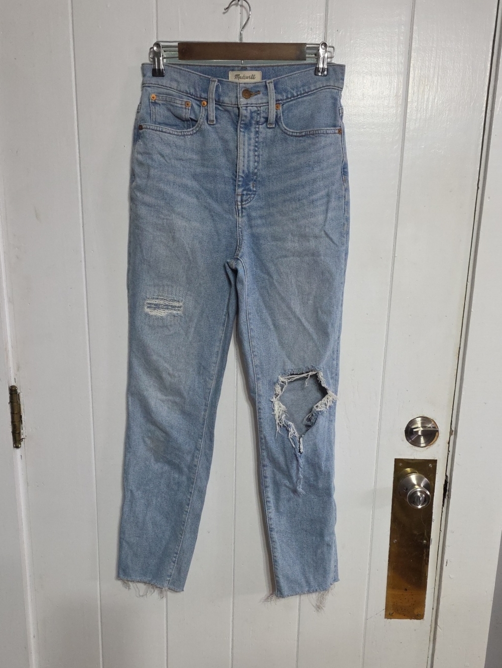 Madewell The Mom Jean Women's Jean Light Wash Distressed Raw Hems Sz 26T(tall)